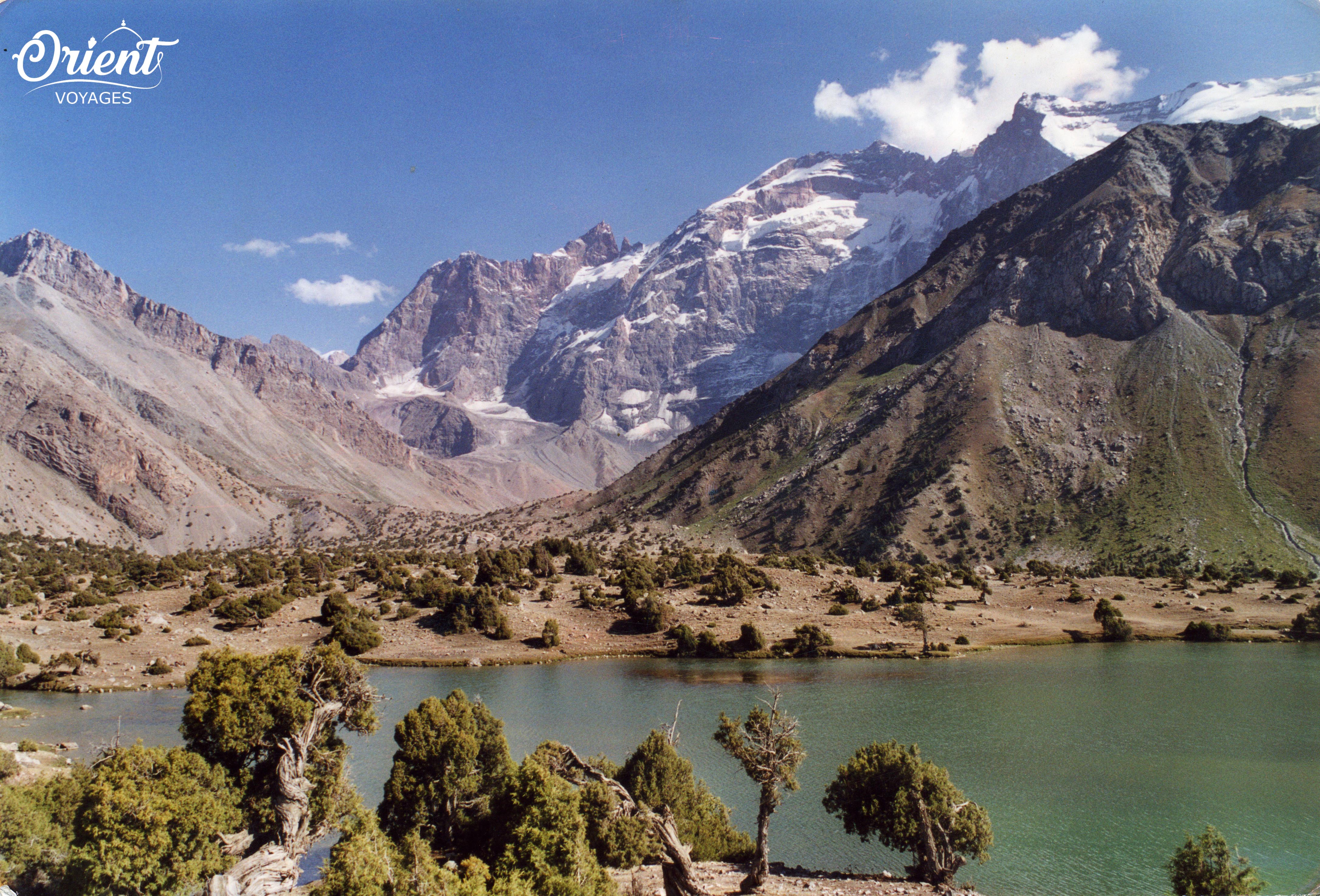 Vue sur les monts Fanskye, Tajikistan