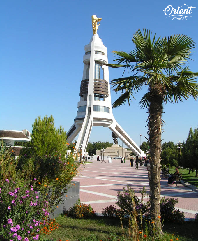 The Arch of Neutrality, Ashgabad, Turkmenistan