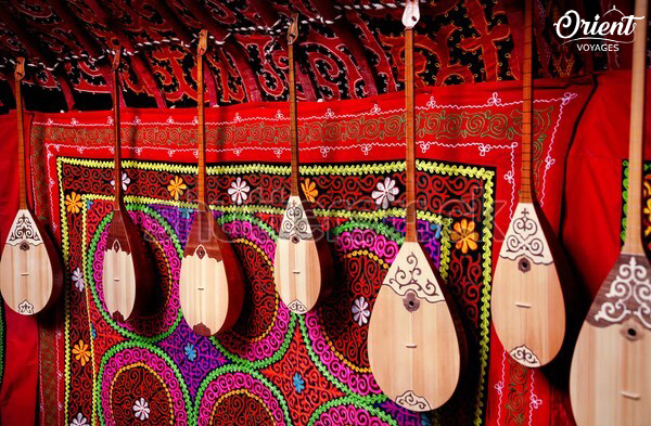 Kazakh musical instruments